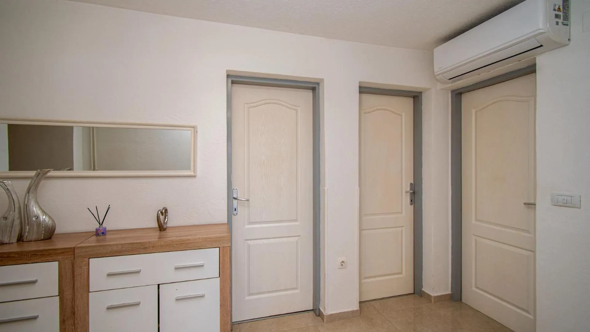 Holiday Home Enard With Jacuzzi Valtura 0*,