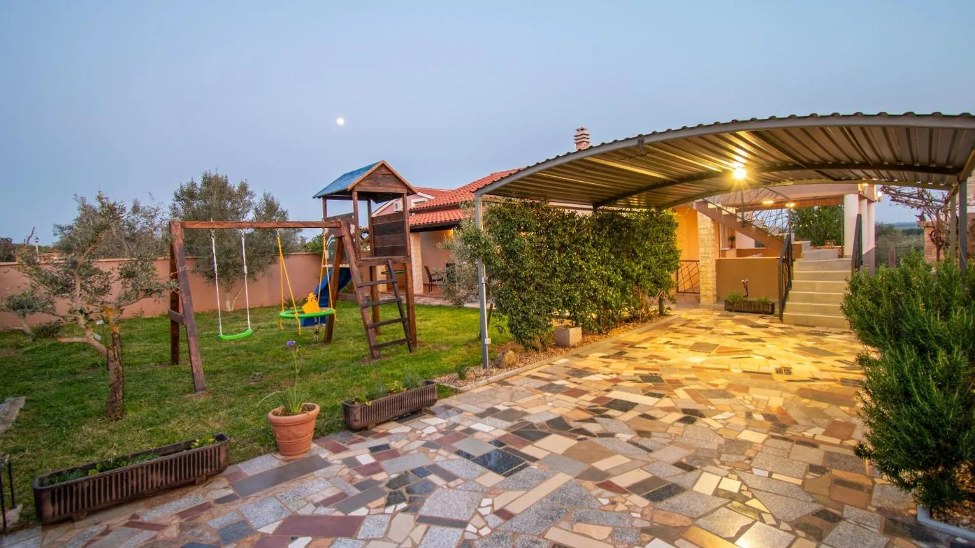 Holiday Home Enard With Jacuzzi Valtura 别墅
