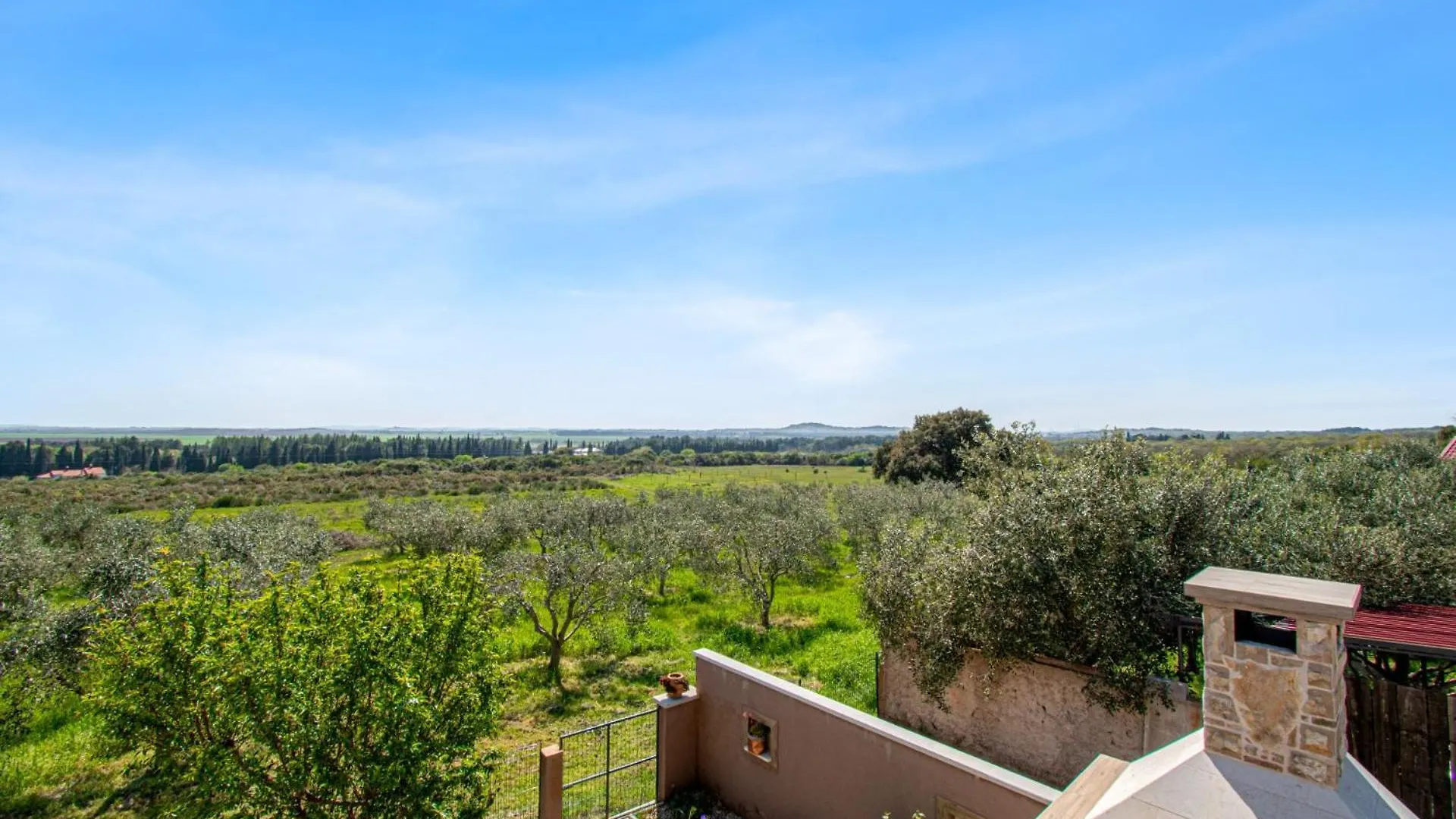 Holiday Home Enard With Jacuzzi Valtura Villa
